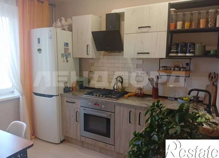 3-комн квартира улица Волкова, 27