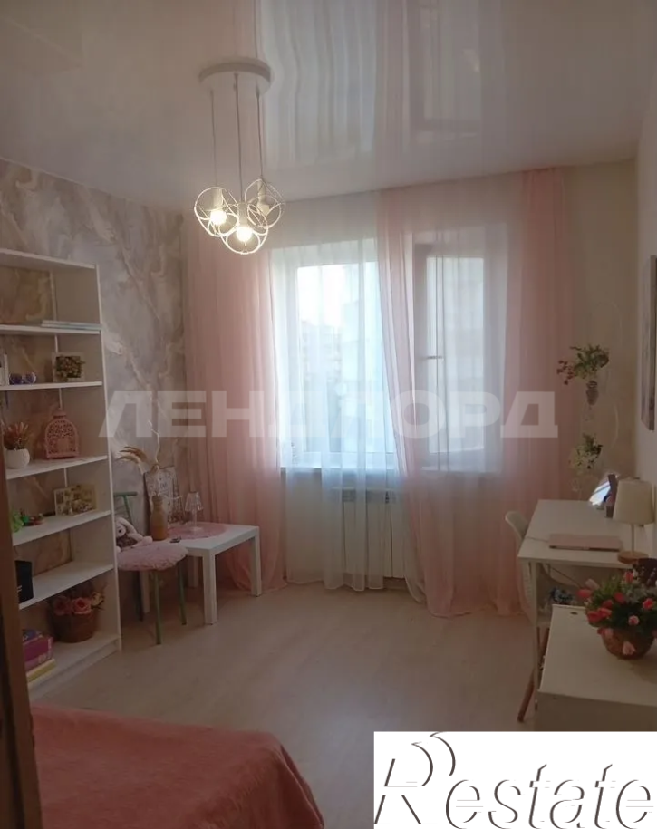 3-комн квартира улица Волкова, 27