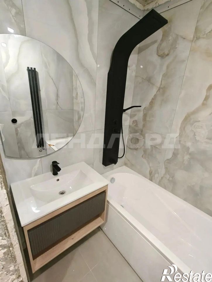 3-комн квартира улица Пацаева, 17